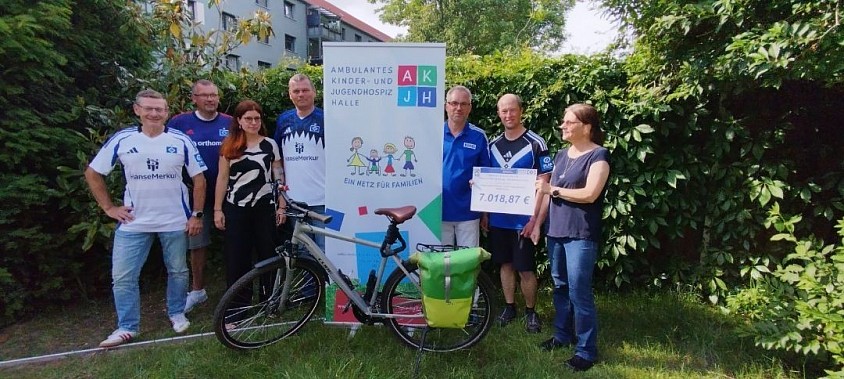 Spendenübergabe am 2. Juni 2026 beim AKJH in Halle.